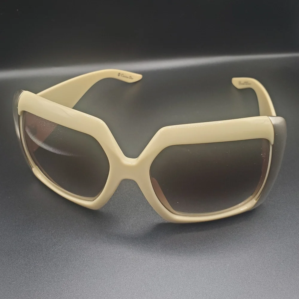 Vintage Dior Sunglasses - Picture 5 of 6